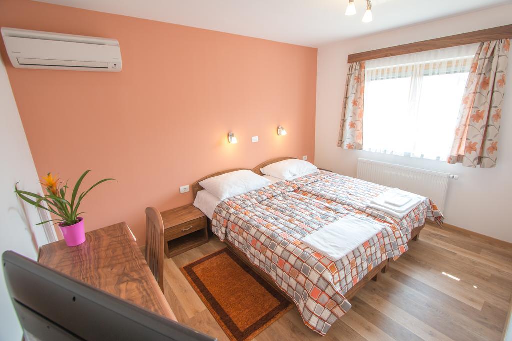 Tourist Farm Megusar Škofja Loka Oda fotoğraf