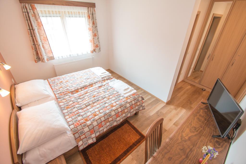 Tourist Farm Megusar Škofja Loka Oda fotoğraf